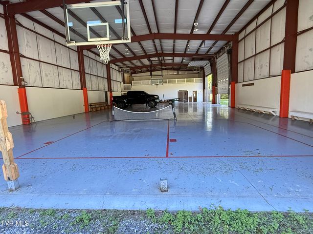 426 River Island Road, Elizabethton, TN 37643