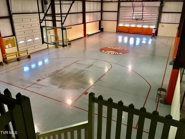 426 River Island Road, Elizabethton, TN 37643