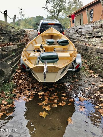 426 River Island Road, Elizabethton, TN 37643