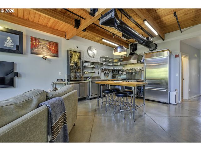 1371 Ne ORENCO STATION Pkwy 14, Hillsboro, OR 97124
