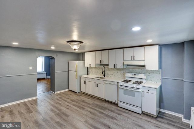 64 BLANCHARD RD, Drexel Hill, PA 19026