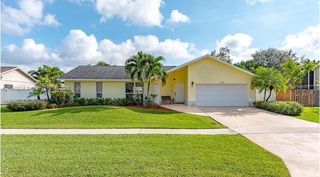 750 SW 158th Ter, Sunrise, FL 33326