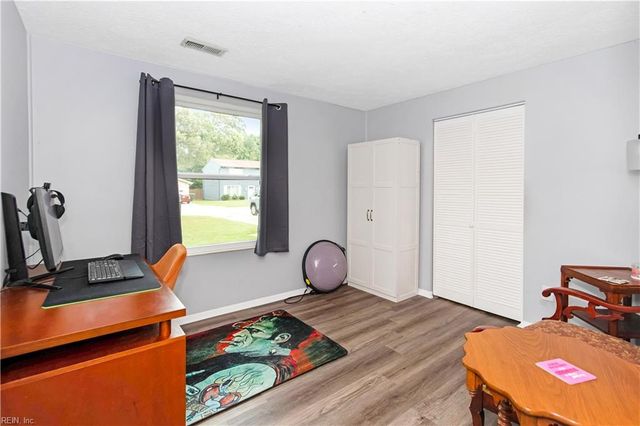 478 Michael Irvin DR, Newport News, VA 23608