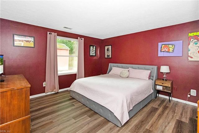 478 Michael Irvin DR, Newport News, VA 23608