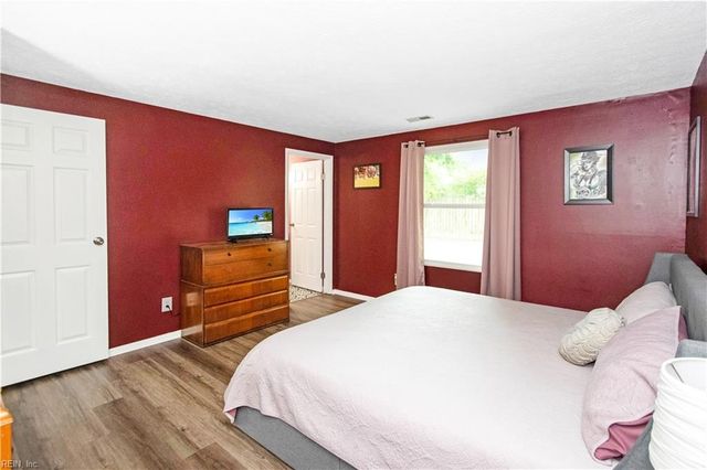 478 Michael Irvin DR, Newport News, VA 23608