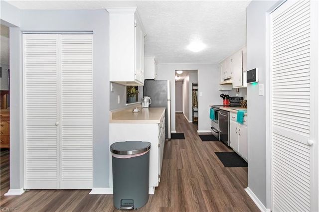 478 Michael Irvin DR, Newport News, VA 23608