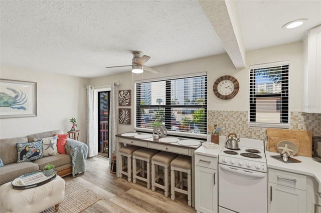 6800 SUNSET WAY 106, St Pete Beach, FL 33706