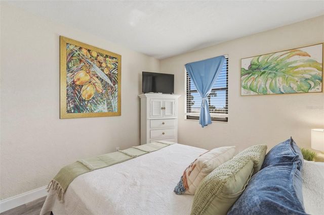6800 SUNSET WAY 106, St Pete Beach, FL 33706