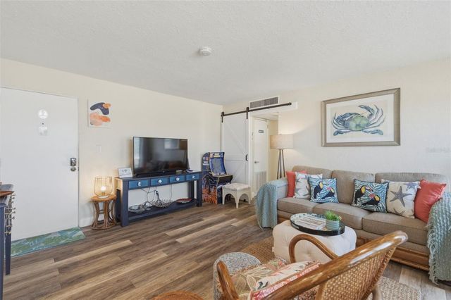 6800 SUNSET WAY 106, St Pete Beach, FL 33706