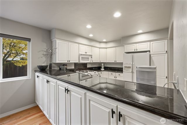 6605 Riviera Court SE, Lacey, WA 98513