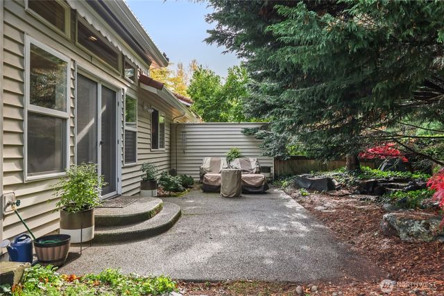 6605 Riviera Court SE, Lacey, WA 98513