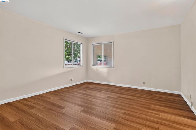 1282 Chapel Ave, San Leandro, CA 94579
