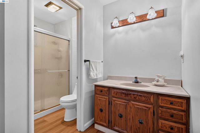 1282 Chapel Ave, San Leandro, CA 94579
