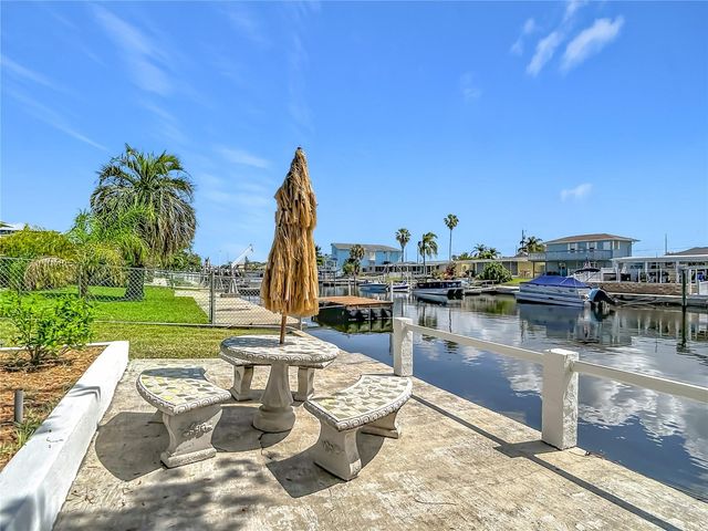 4237 HEADSAIL DRIVE, New Port Richey, FL 34652