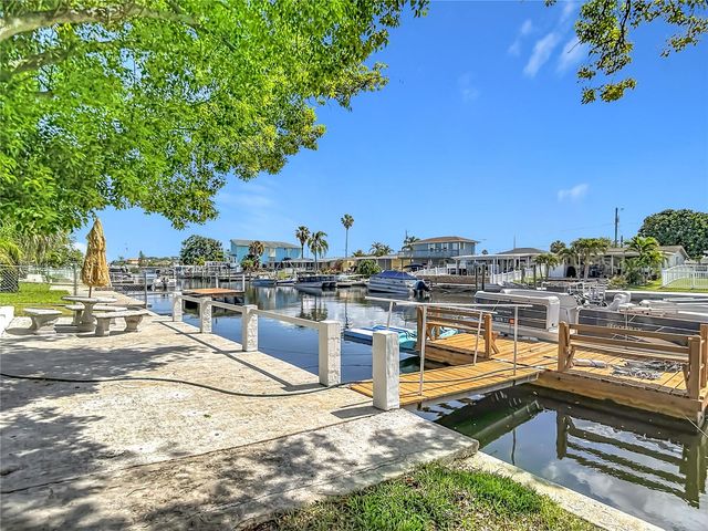 4237 HEADSAIL DRIVE, New Port Richey, FL 34652