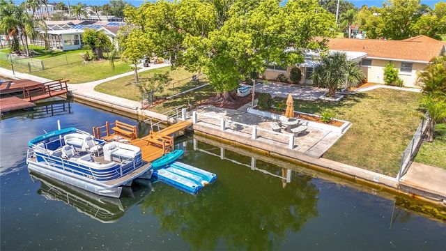 4237 HEADSAIL DRIVE, New Port Richey, FL 34652