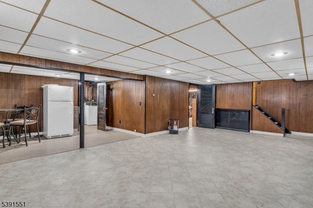 657 Summit Ave, Kenilworth Boro, NJ 07033