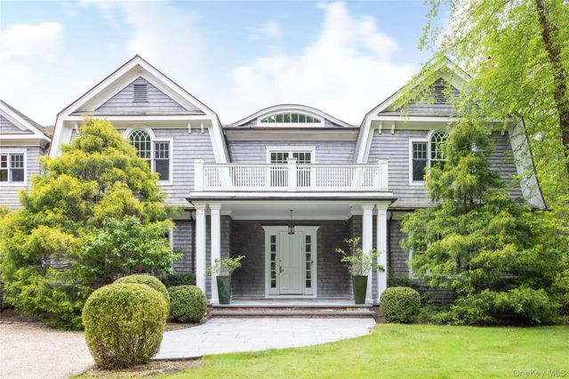 486 Middle Line Highway, Bridgehampton, NY 11932