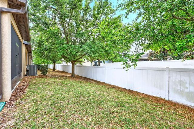 1096 PAVIA DRIVE, Apopka, FL 32703