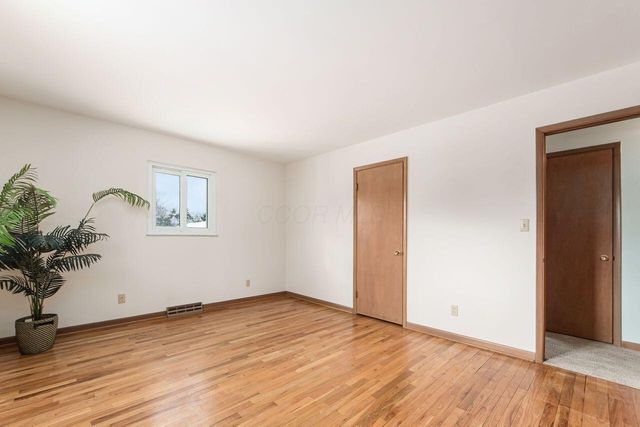 1811 Hove Road, Columbus, OH 43221