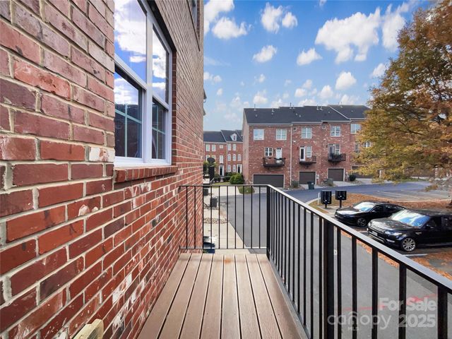 2321 Silver Crescent Drive, Charlotte, NC 28273