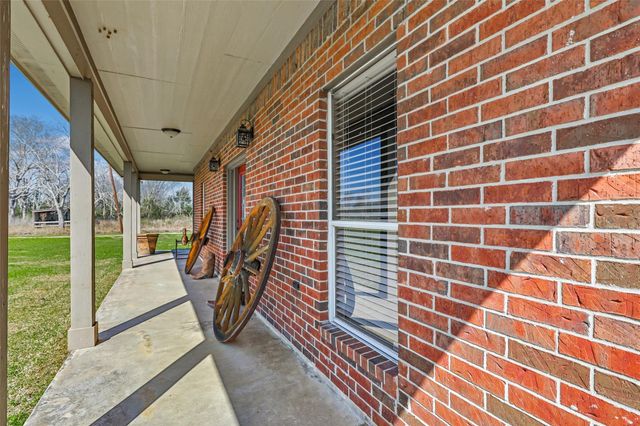 1619 County Road 612, Dayton, TX 77535
