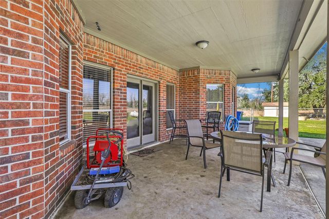 1619 County Road 612, Dayton, TX 77535