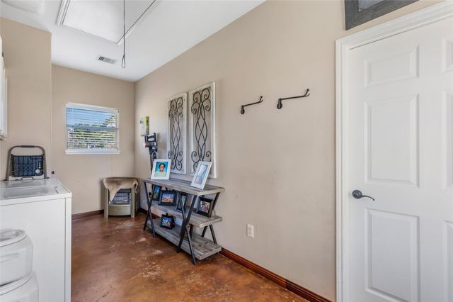 1619 County Road 612, Dayton, TX 77535