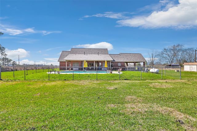 1619 County Road 612, Dayton, TX 77535
