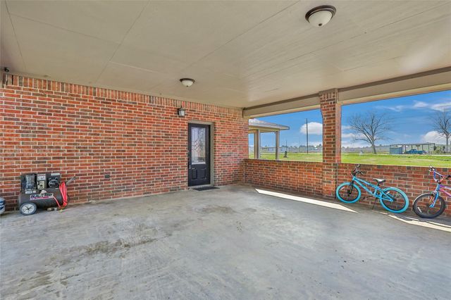 1619 County Road 612, Dayton, TX 77535