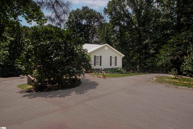 181 Crowe Creek Church Road, Six Mile, SC 29682