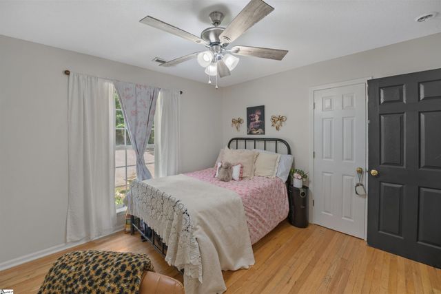 181 Crowe Creek Church Road, Six Mile, SC 29682