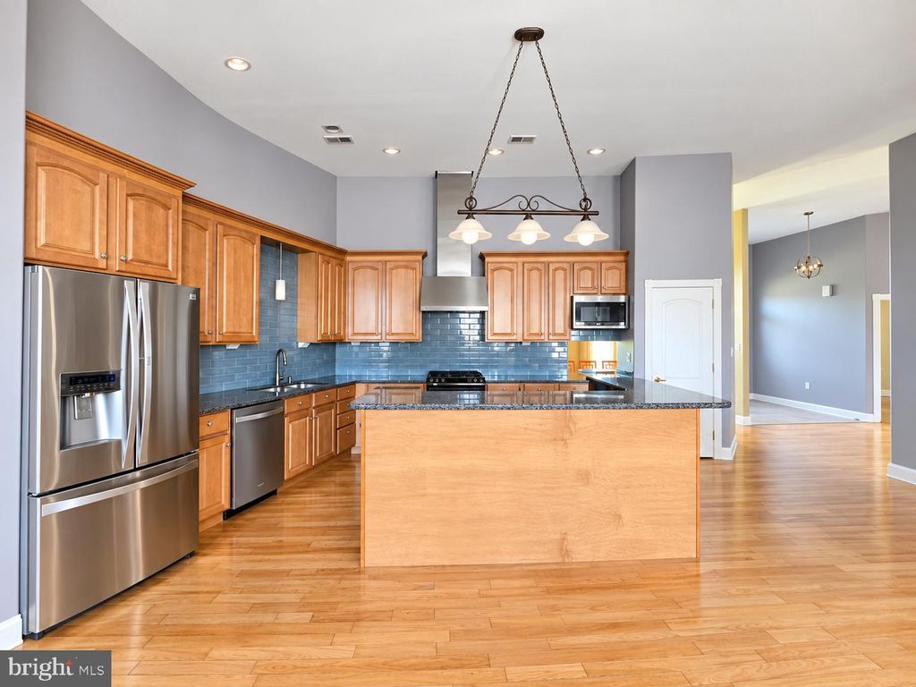 290 MYRTLE N ST, HAMMONTON, NJ 08037 — photo 4