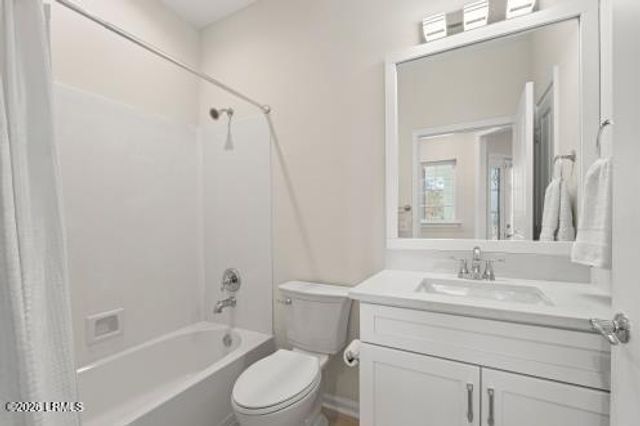 1 Tipo White Court, Bluffton, SC 29909