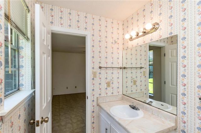 8133 Oak Avenue, Semmes, AL 36575