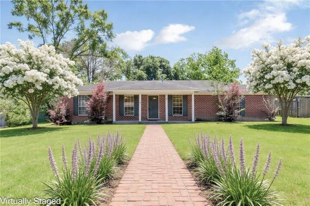 8133 Oak Avenue, Semmes, AL 36575