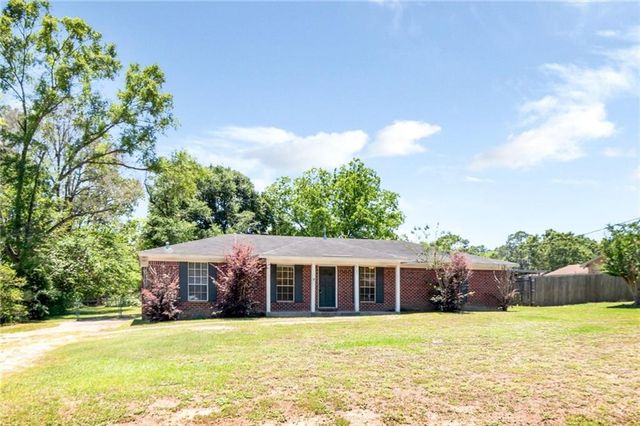 8133 Oak Avenue, Semmes, AL 36575
