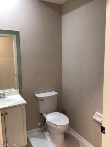 15560 Laguna Hills DR, Fort Myers, FL 33908