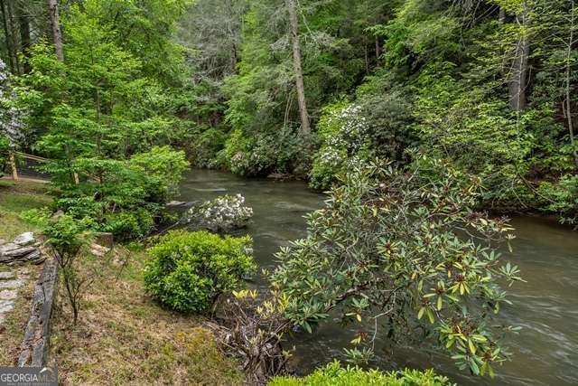 61 River Bend Court, Ellijay, GA 30540