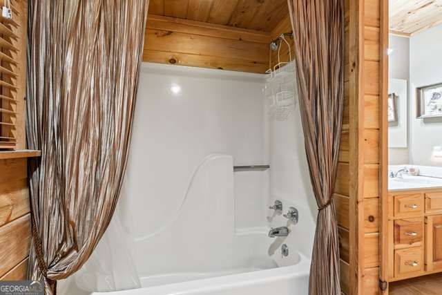 61 River Bend Court, Ellijay, GA 30540