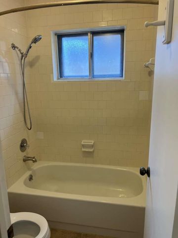 602 Briarclift Lane, Baytown, TX 77521