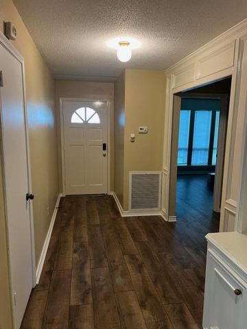 602 Briarclift Lane, Baytown, TX 77521