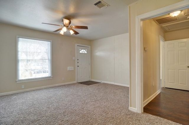 3770 Winfield Avenue, Fort Worth, TX 76109