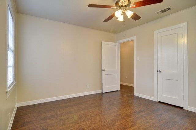 3770 Winfield Avenue, Fort Worth, TX 76109