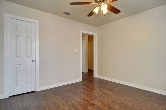 3770 Winfield Avenue, Fort Worth, TX 76109