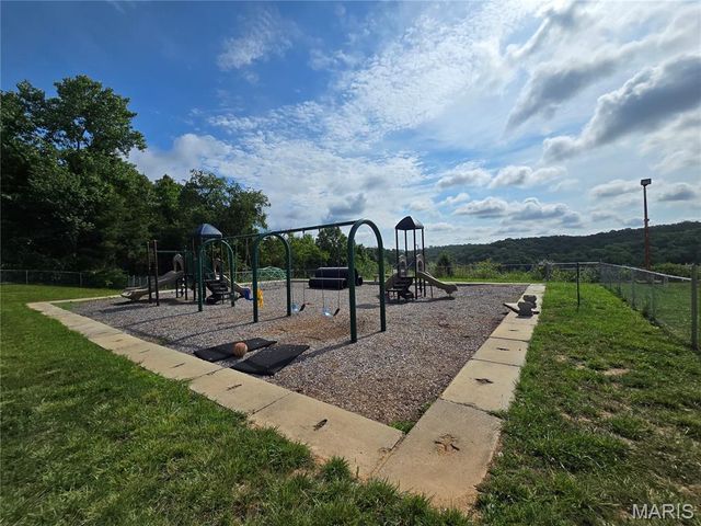 9472 Walnut Lane, Bonne Terre, MO 63628