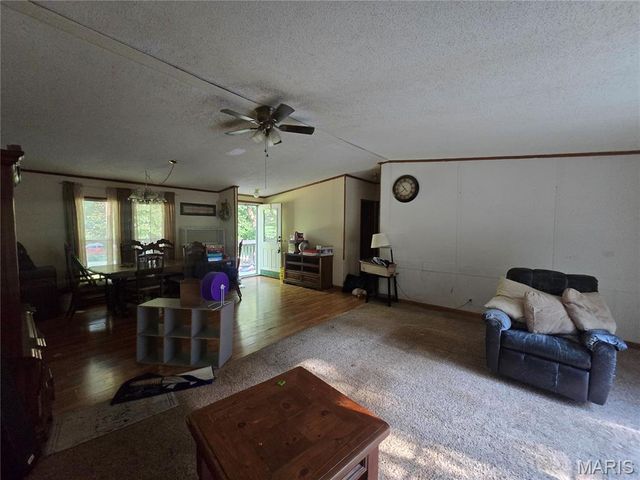 9472 Walnut Lane, Bonne Terre, MO 63628