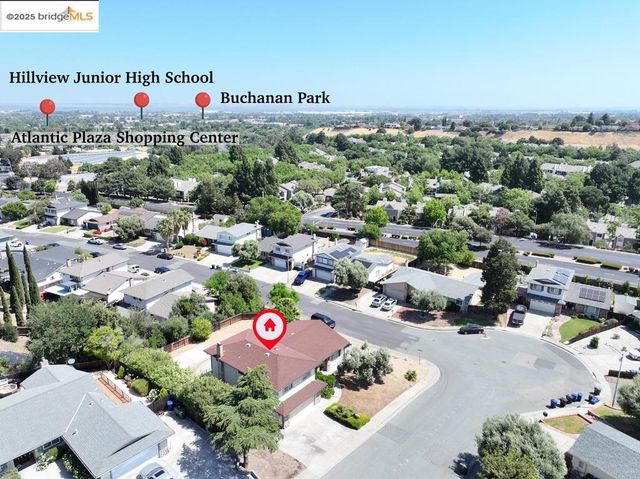 100 Yellowood Pl, Pittsburg, CA 94565