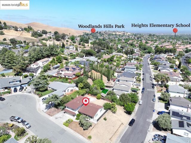100 Yellowood Pl, Pittsburg, CA 94565