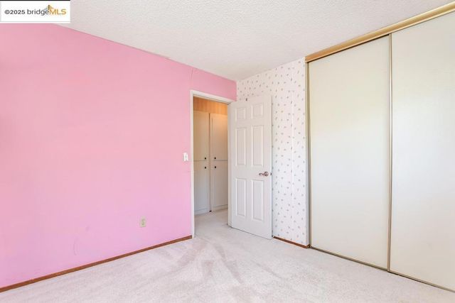 100 Yellowood Pl, Pittsburg, CA 94565
